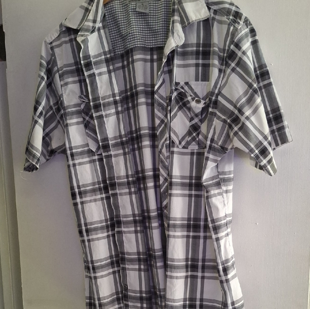 Classic Black and White Checkered Men's Shirt